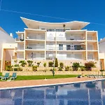 Апартаменты Homes Ocean View With Panoramic Terrace, 2 Swimming Pools & Tennis Court Албуфейра